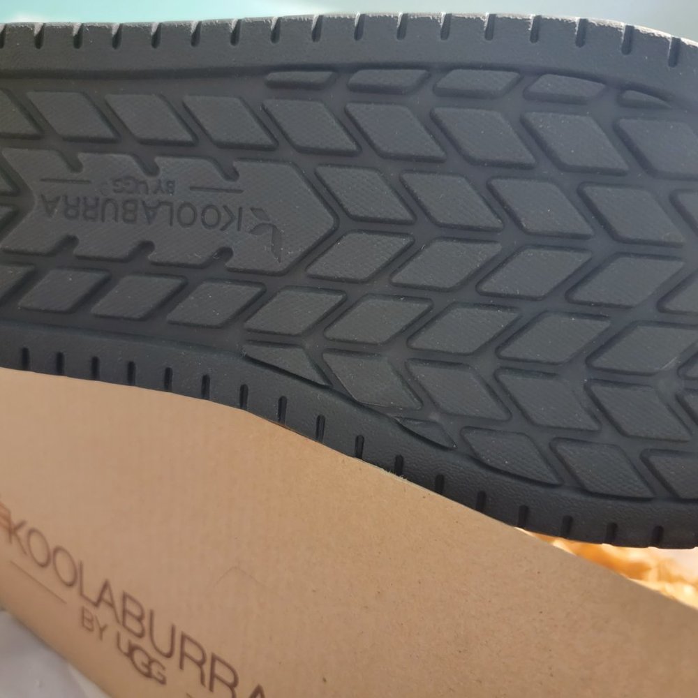 Koolaburra ugg - Picture 2 of 5